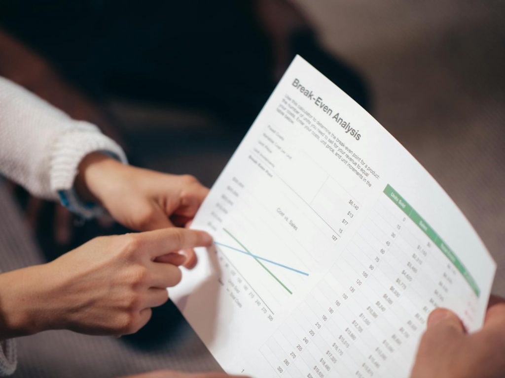 OFSS Stock Analysis: Why Our Screen Rates It BUY at 87/100