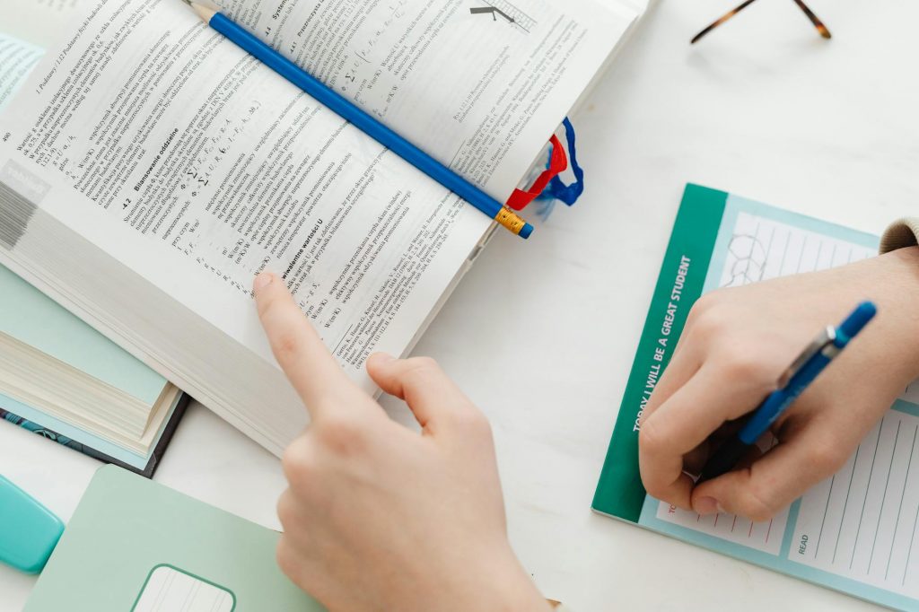 Mid-session fee hikes can’t apply to current students