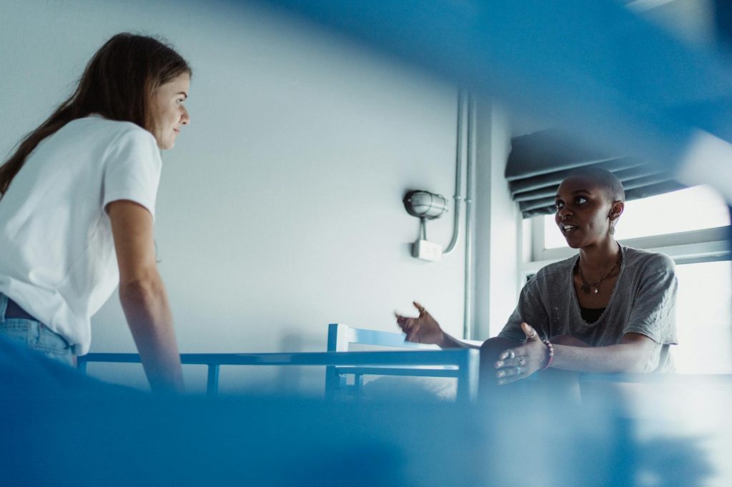 Bhopal Student Claims Lizard Parts in Hostel Food, Cook’s Response Raises Questions