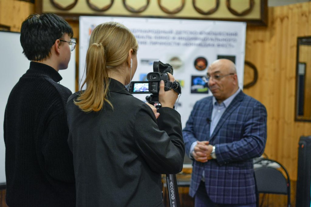 Streaming Viewership Report Delayed as Netflix, Disney Worry