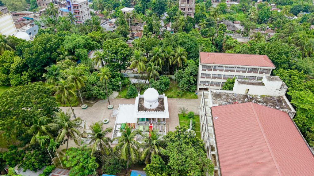 From Rap Lyrics to City Hall: The Mayor Fighting Corruption