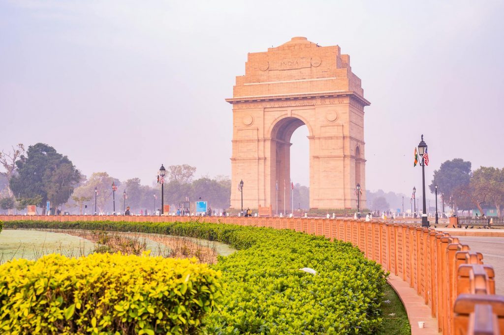 Dust Storm Hits Delhi, Turns India Gate Invisible