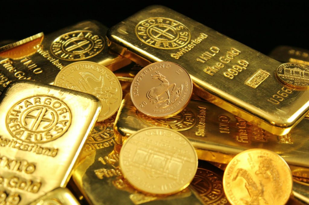 Gold prices volatile on MCX as dollar weakens, US-Iran talks progress