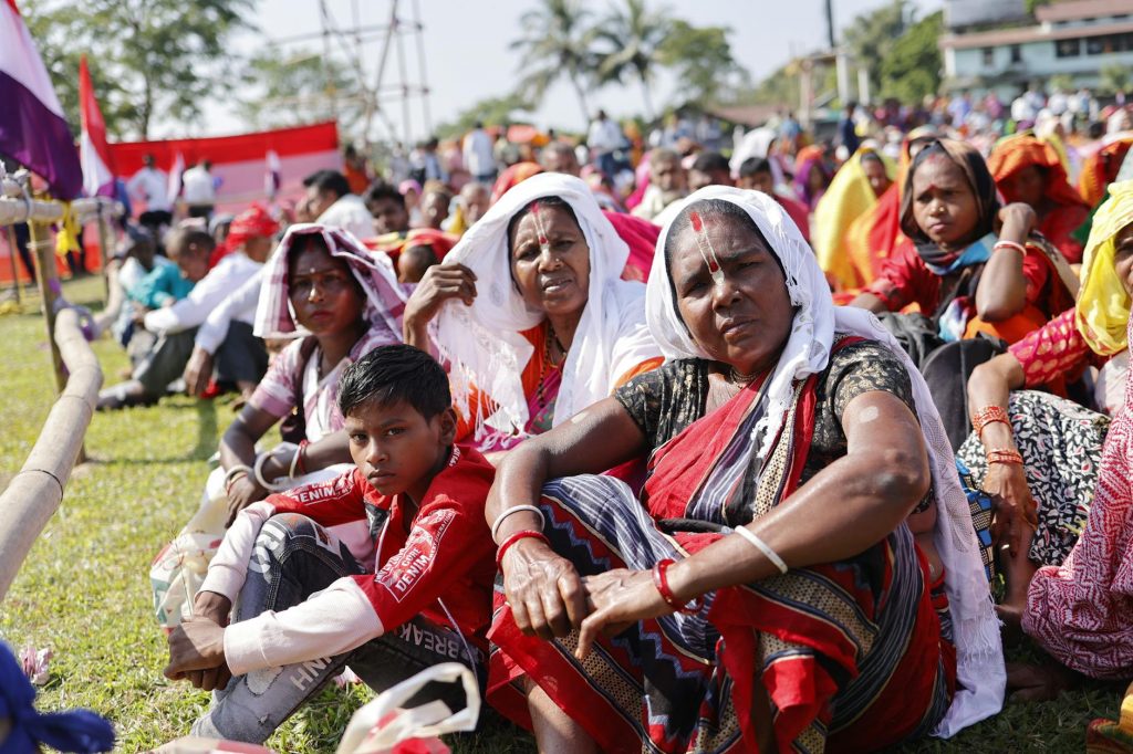 బిజెపి సांసద తేజస్వీ సూర్య ఆంధ్ర విభజనను విభజనకు సమానం చేసి వివాదానికి దిగారు