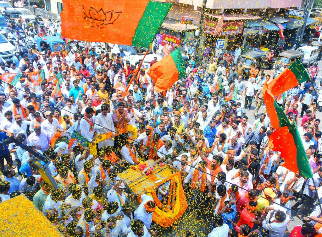 చట్టాలలో నిష్పక్షపాతత కొరకు టిడిపి హోమ్ మంత్రికి విజ్ఞప్తి