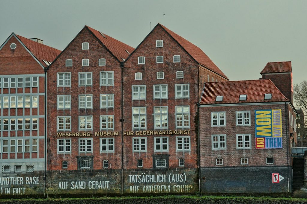 PM Modi Visits Nagpur, Pays Respects at RSS Founder Memorial