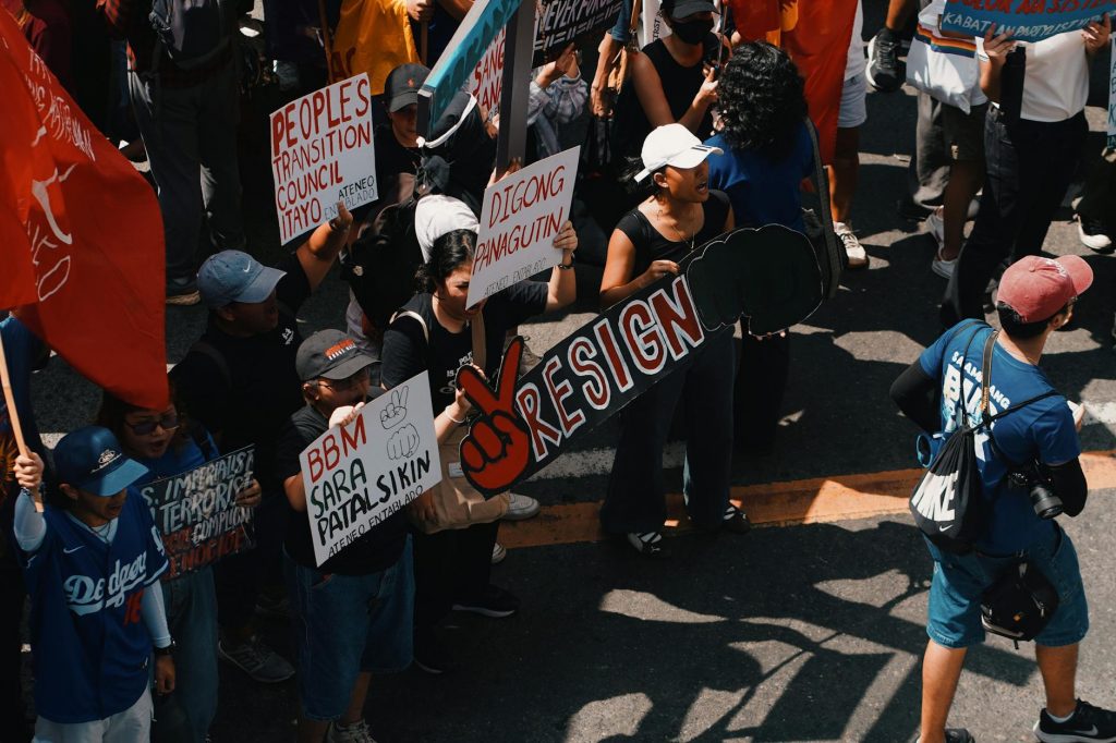 UP IAS Officer Steps Down as Prasar Bharati Chief