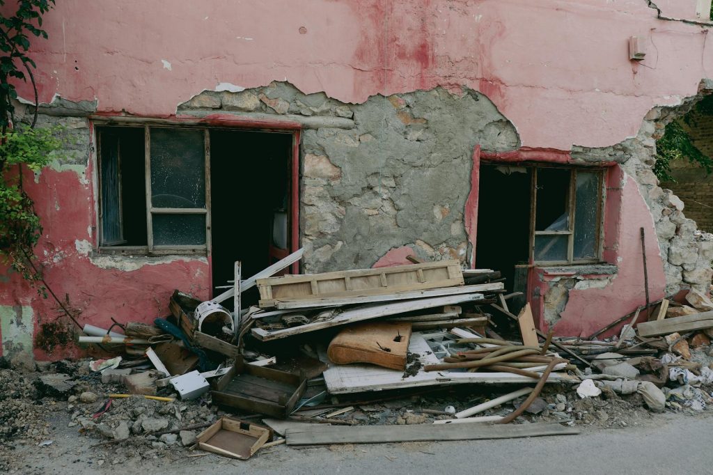 Jurassic World Set Destroyed in Hawaii Storms, Says Chris Pratt