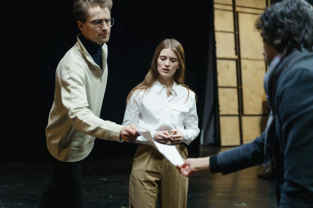 Brian Cox Praises Jeremy Strong After Method Acting Criticism