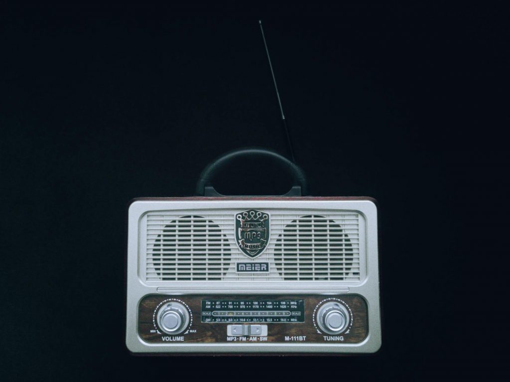 Pakistan Bans Indian Songs on FM Radio Amid India Tensions