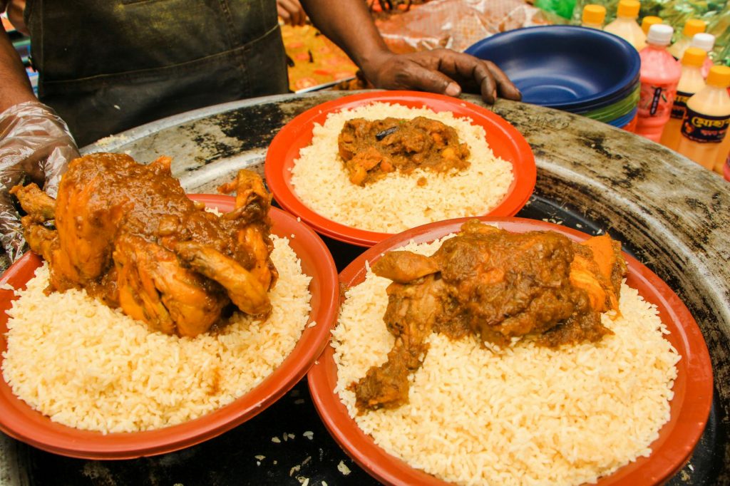 Lucknow Biryani Brawl: Shocking Video Goes Viral