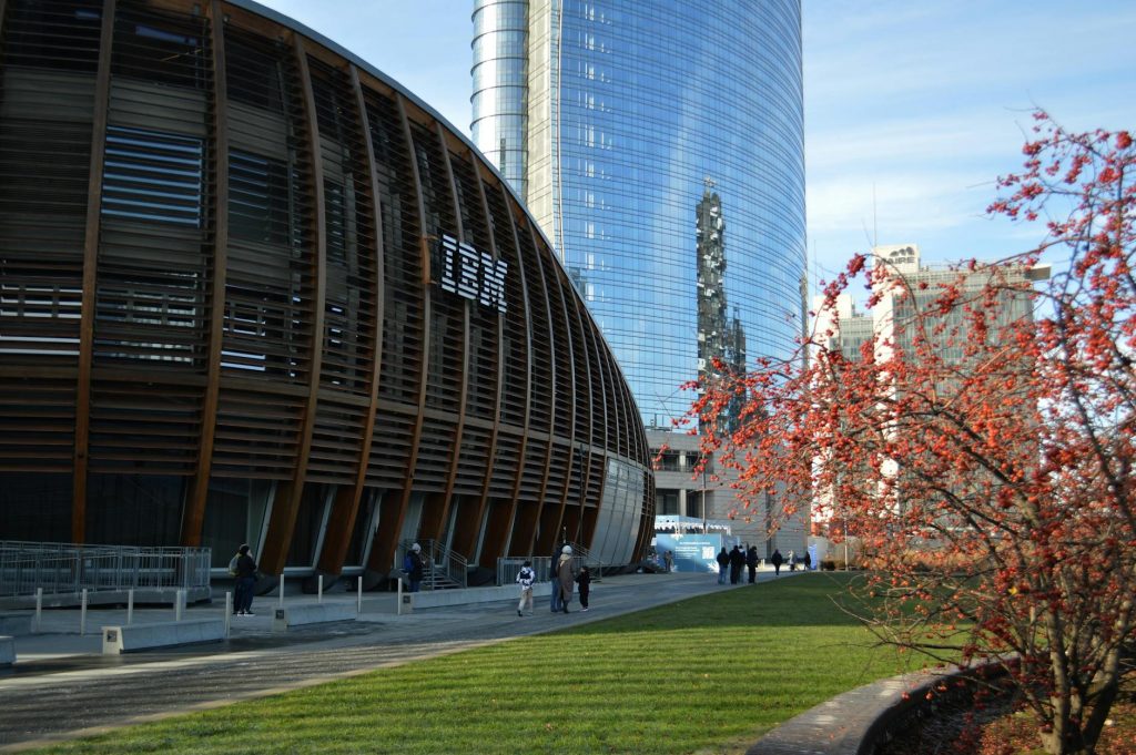 IBM Stock Surges 5%: What’s Behind the Rally?