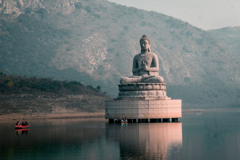American's Bihar Trip Goes Viral: 'So Damn Beautiful!'