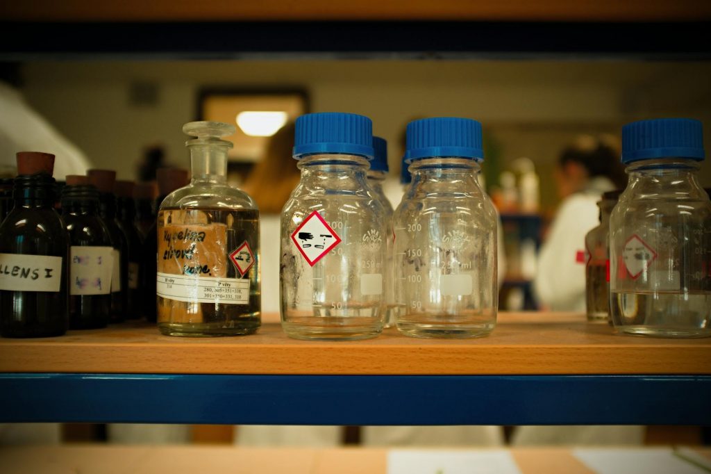 Canadian ‘Poison Seller’ Admits Guilt in Global Suicides