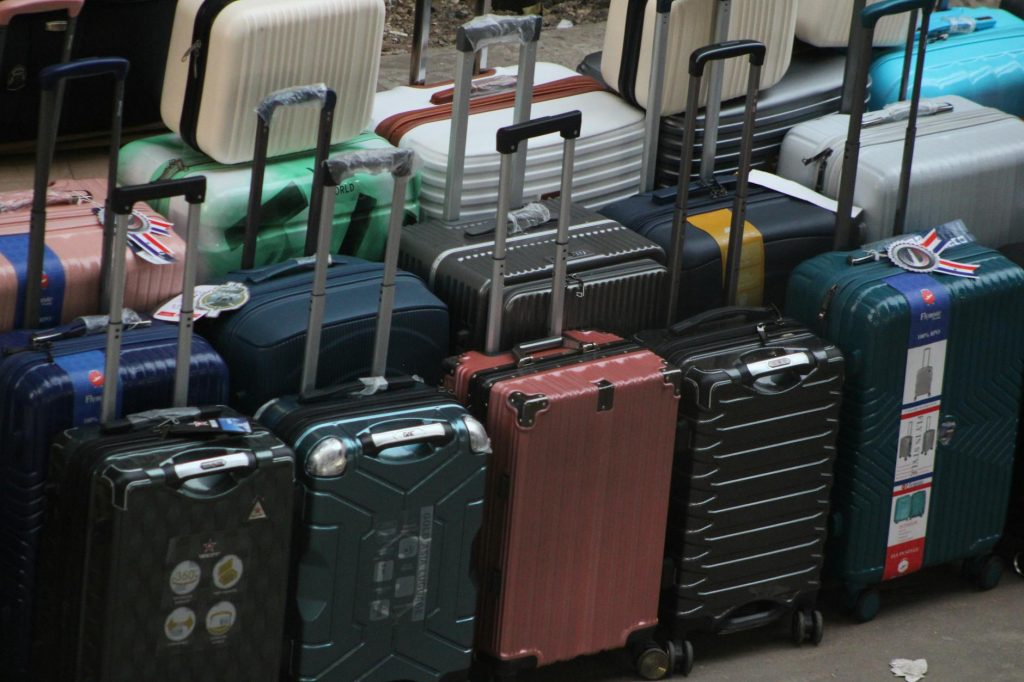 Why Indians are Rushing to Collect Baggage at Airports