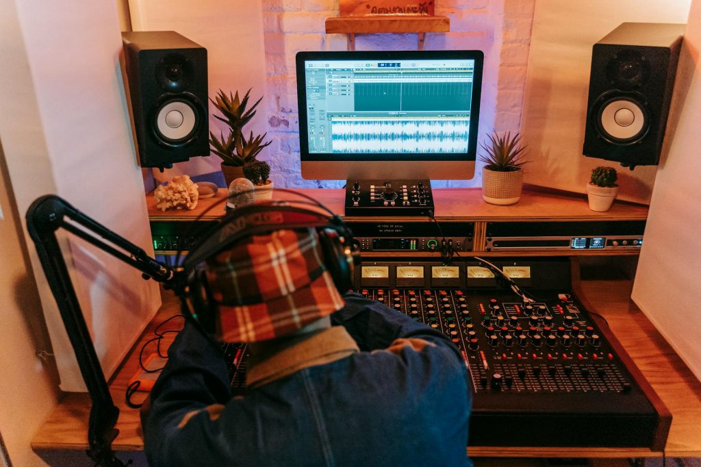 Say Goodbye to Poor Audio with M-Track Duo HD Producer Pack