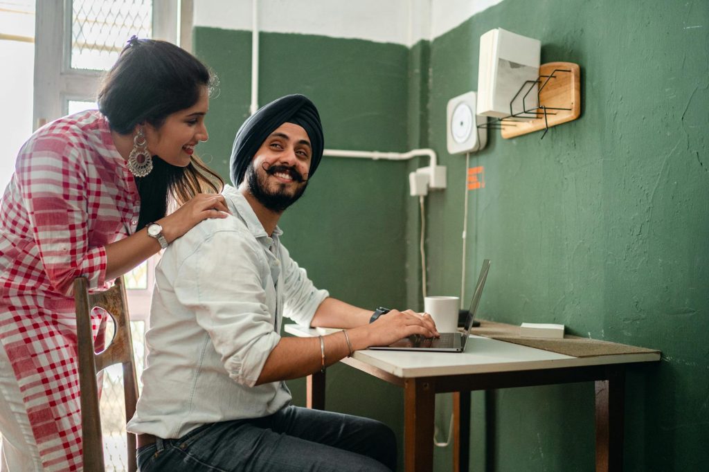 Indian Women's Internet Adoption Soars 64% in 4 Years