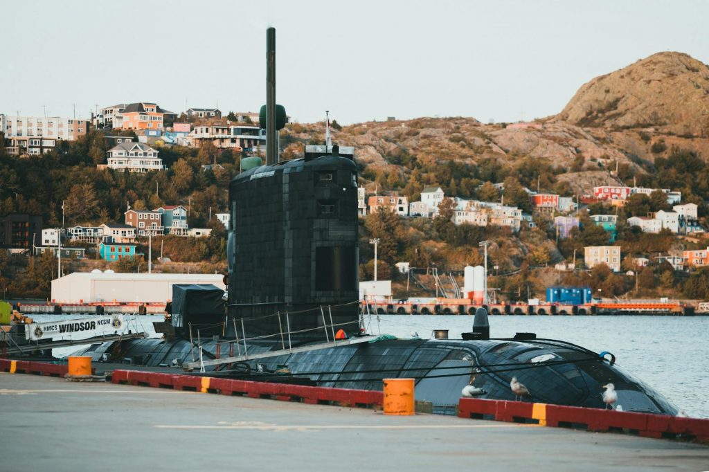 Australian Ex-Minister Launches Crowdfunding Inquiry into Aukus Submarine Deal