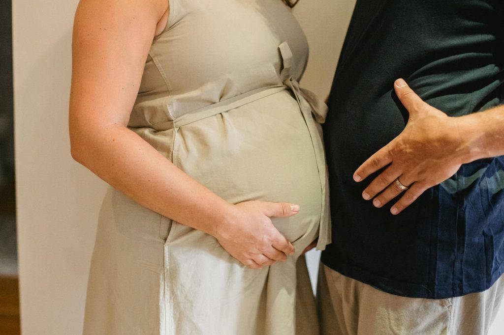Pregnant Wife Claim in Viral Video Debunked by Cops