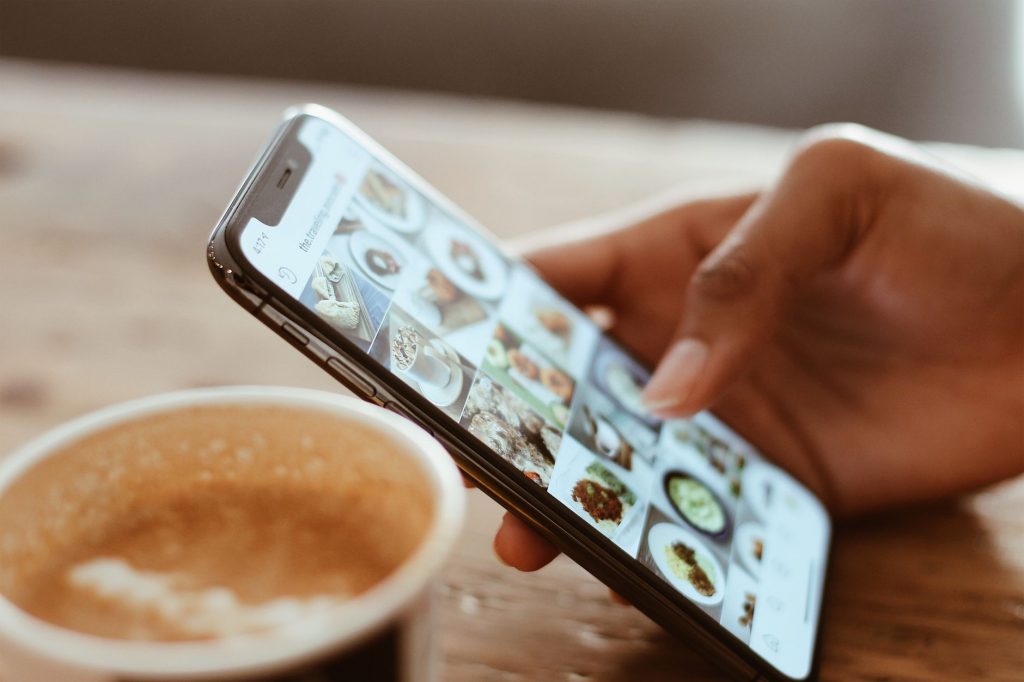 Instagram Grid Makeover: Now You Can Reorder Posts!