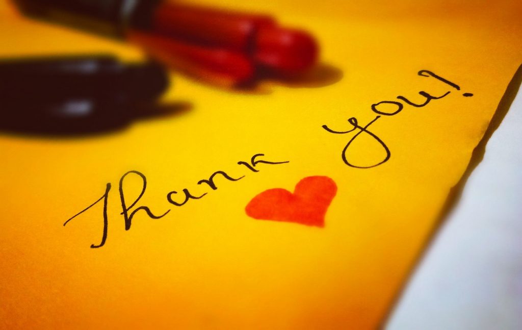 US Stranger's Act of Kindness for Delhi Pen Seller Goes Viral