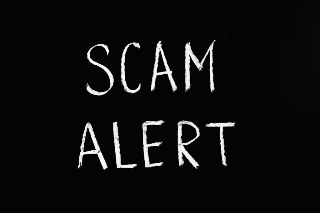 Rs 10.4 Crore Scam Exposed: Delhi Police Arrest 4 for Duping Mumbai Exec via WhatsApp