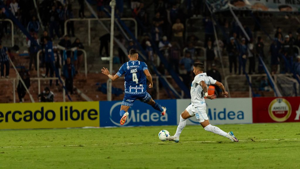 Cape Verde Stuns