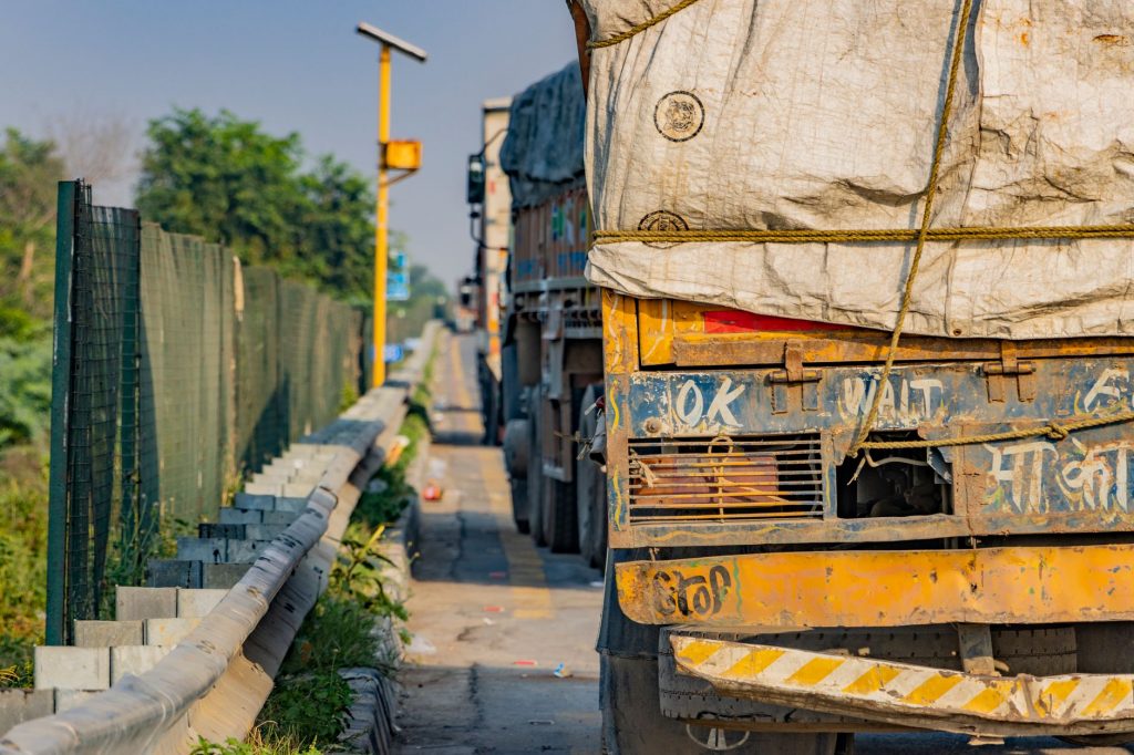 NHAI Cracks Down on Unauthorised Dhabas Near Highways