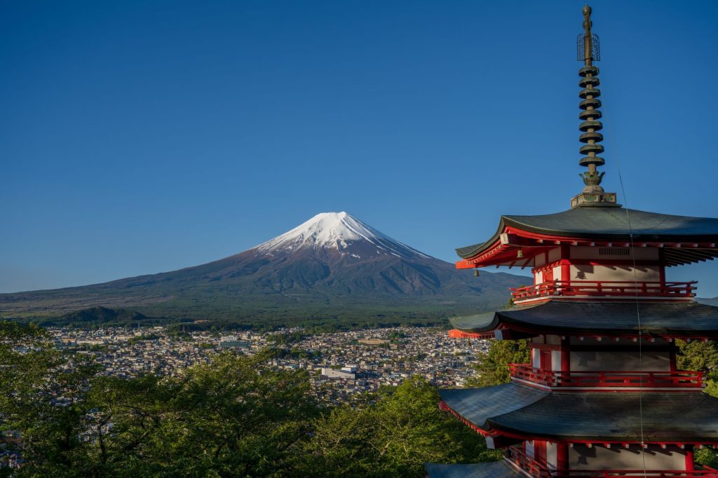 Japan PM Sanae Takaichi to Meet Indian Leaders for Annual Summit