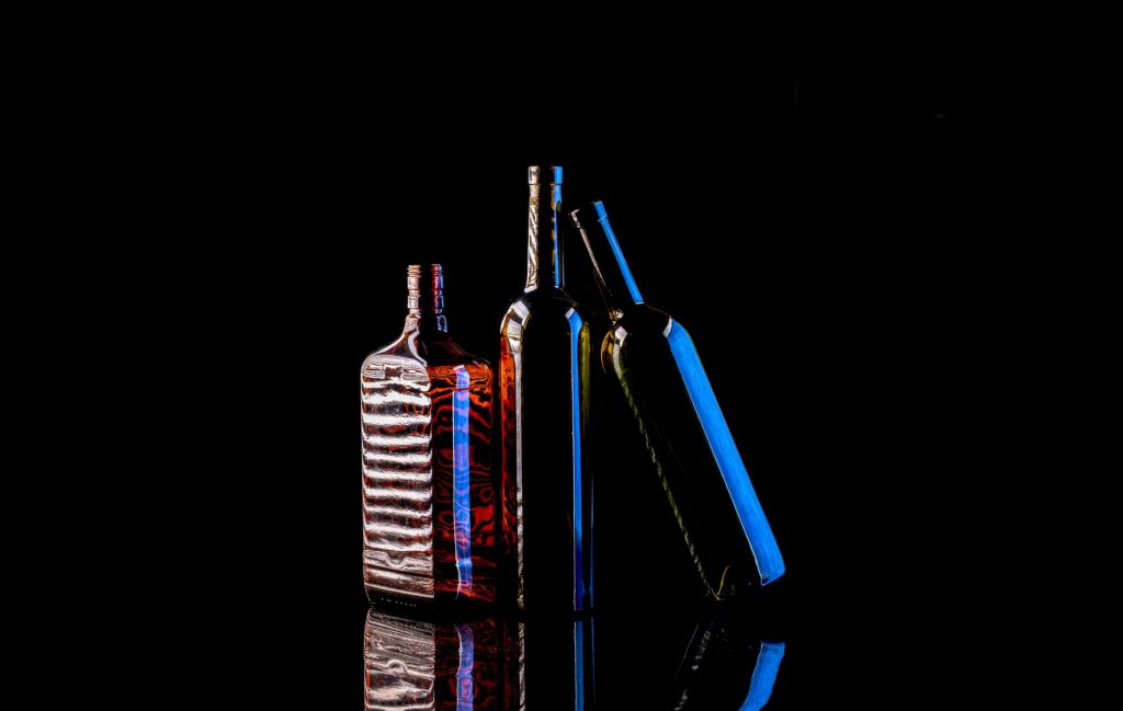 Gujarat’s Liquor Bottles Vanish, Raising Eyebrows on Cops’ Involvement
