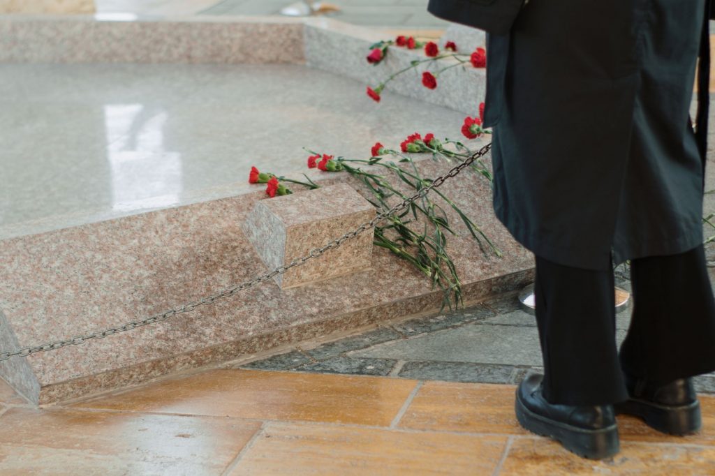 Iran Says Goodbye to Ayatollah Khamenei: A Nation in Mourning