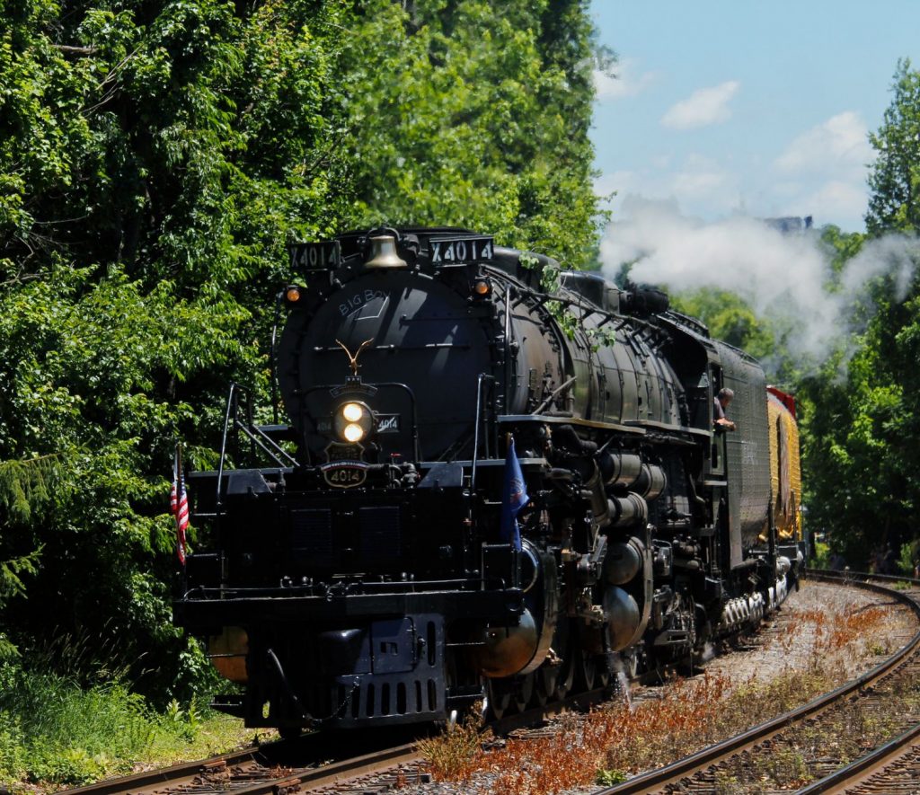 World’s Biggest Steam Engine Rolls into PA!