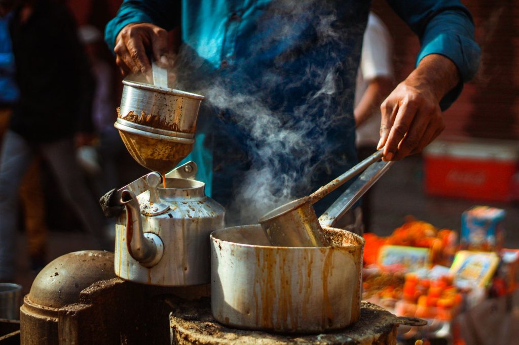 Mumbai Chai Wala’s Dirty Trick Exposed!