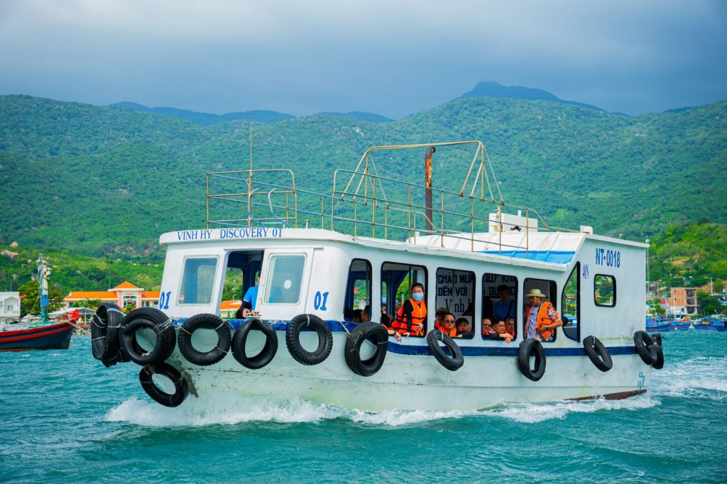15 Indian Tourists Drown as Boat Capsizes near Vietnam Island