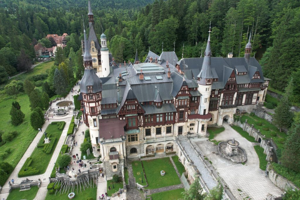 Hotel Transylvania 5