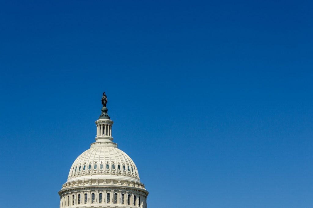 US Senators Push for 100% Tariffs on India’s Russian Oil Imports