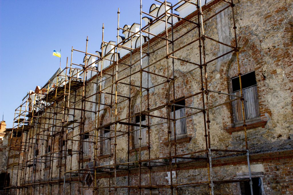 Ukraine War: Hope for Reconstruction Fuels Investment Talk