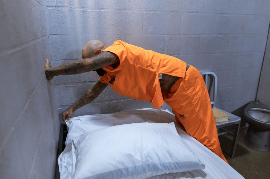 ICE Detention Centers: State Laws Ignored?