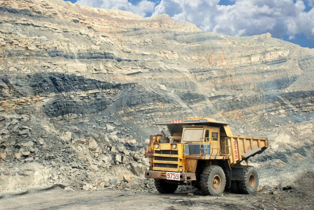 Pakistan Mine Blast Leaves 34 Dead, Many Trapped