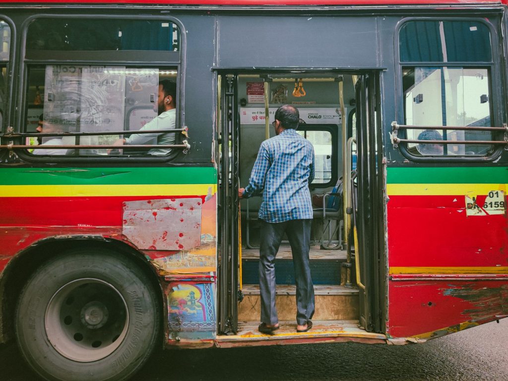 Maharashtra’s New Rule: Drivers Face 5x Penalty for Cancelling Rides