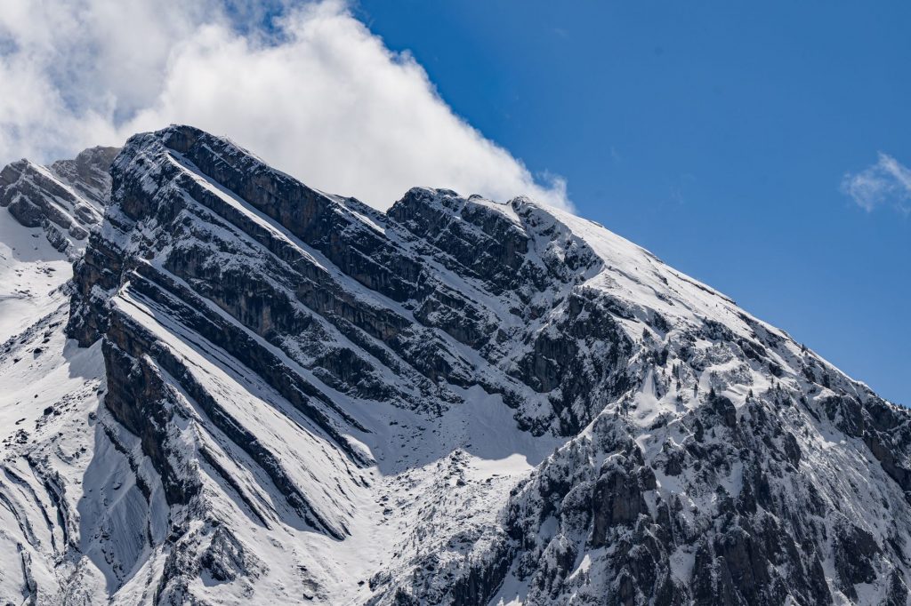 Renowned Climber Nirmal Purja Among 10 Killed in Pakistan Avalanche