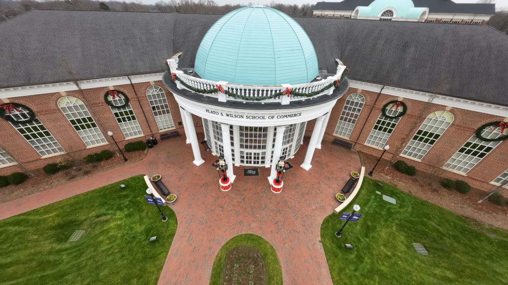 Elon Students Shine
