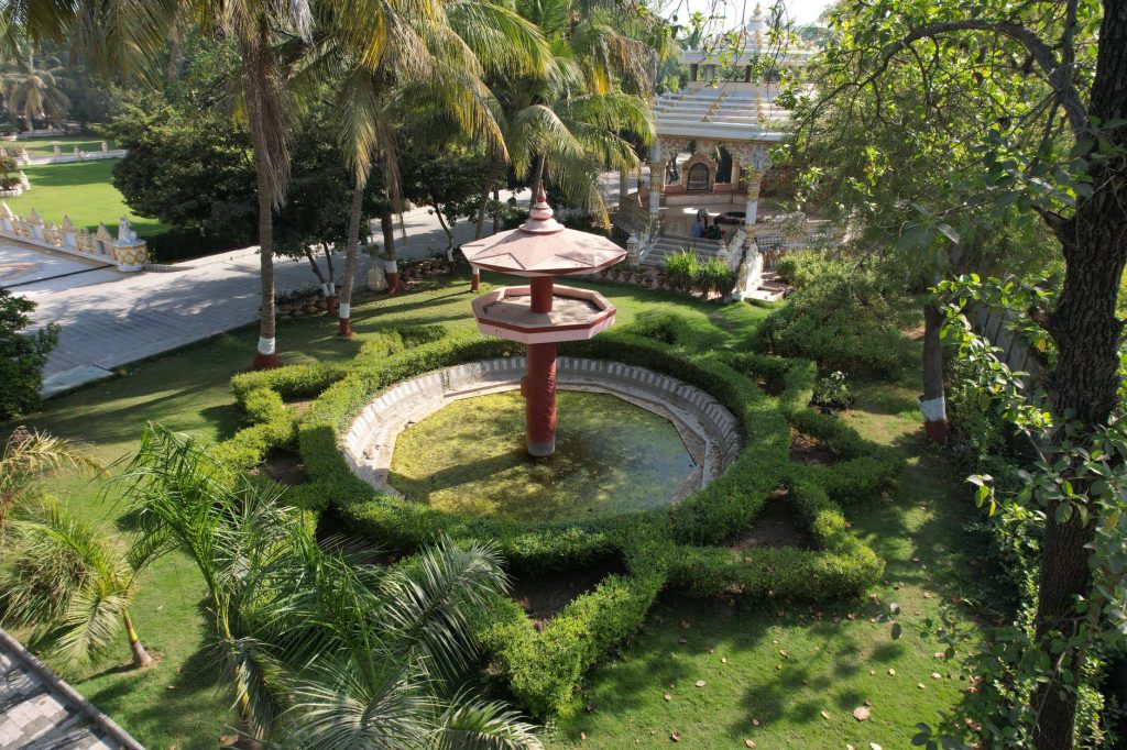 Gujarat’s Baffling Wave Well Puzzles Locals