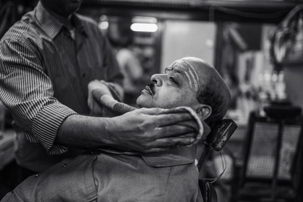Barbershop Beats: Mumbai Man Revives Old Tunes Online!
