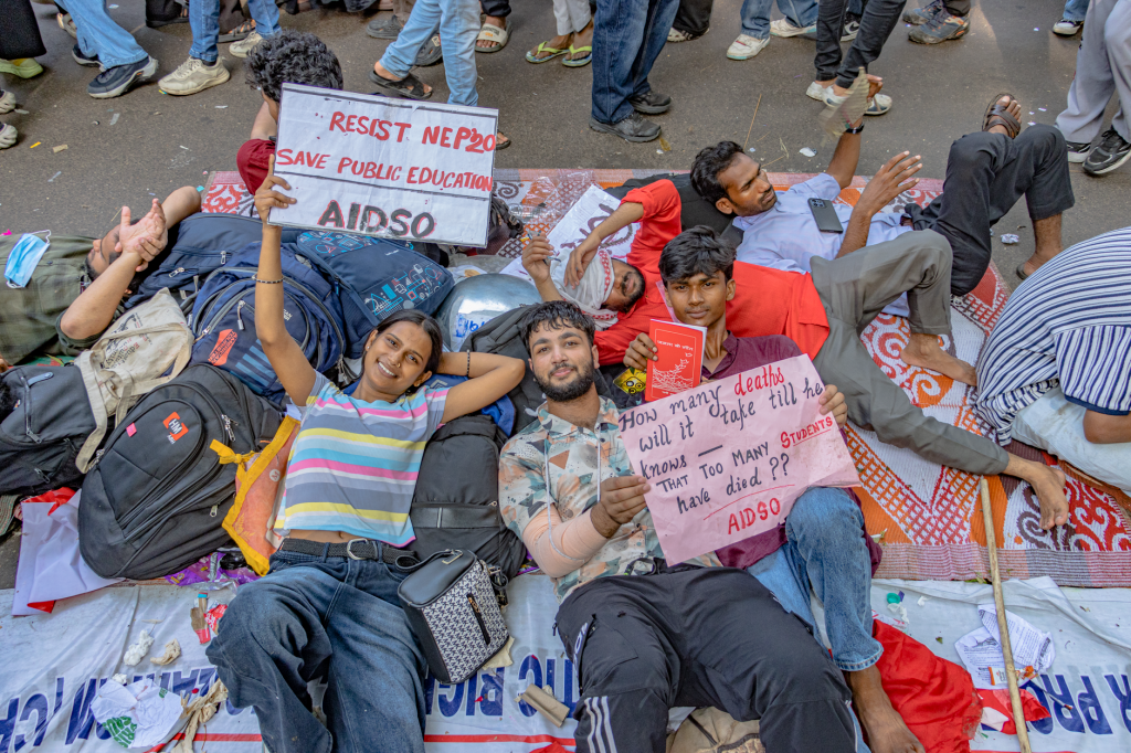 Gen Z Confronts Modi-Loving Parents on India’s RSS Ties