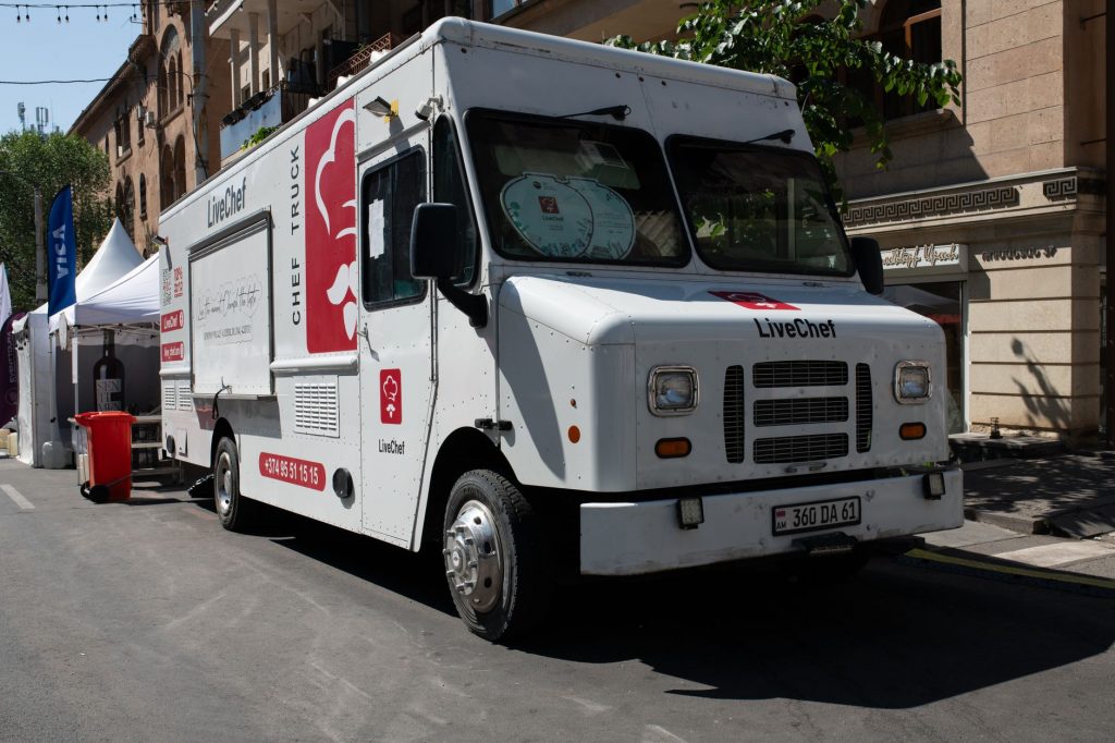 Trump's Secret Exit: Catering Truck Escape?