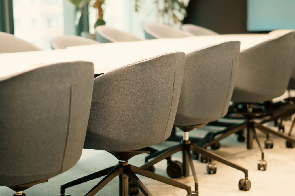 Office Chair: Your Back’s Best Friend?