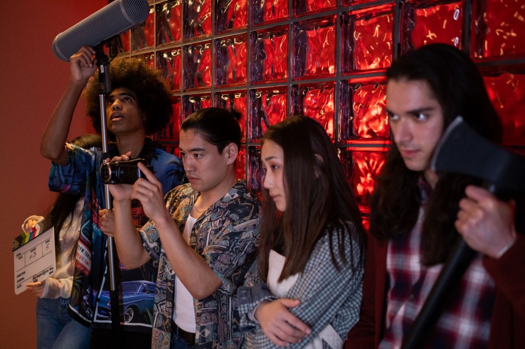 Netflix Teases Rivalry & Romance in ‘Crew Girl’ YA Drama