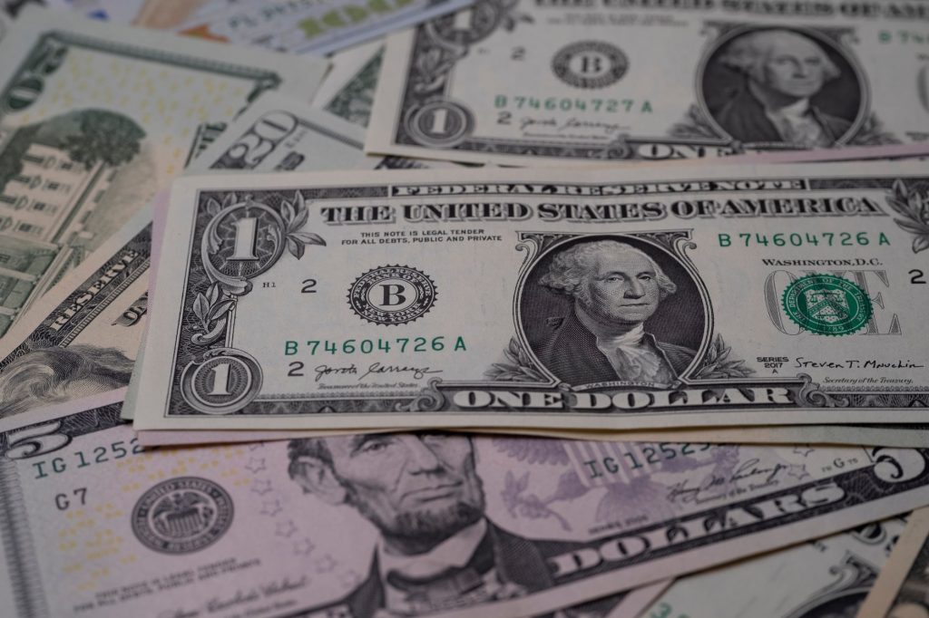 Rupee Holds Steady Against US Dollar