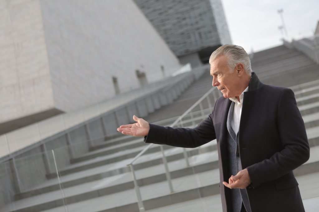 David Letterman’s Iconic Talk Show Returns with A-List Guests